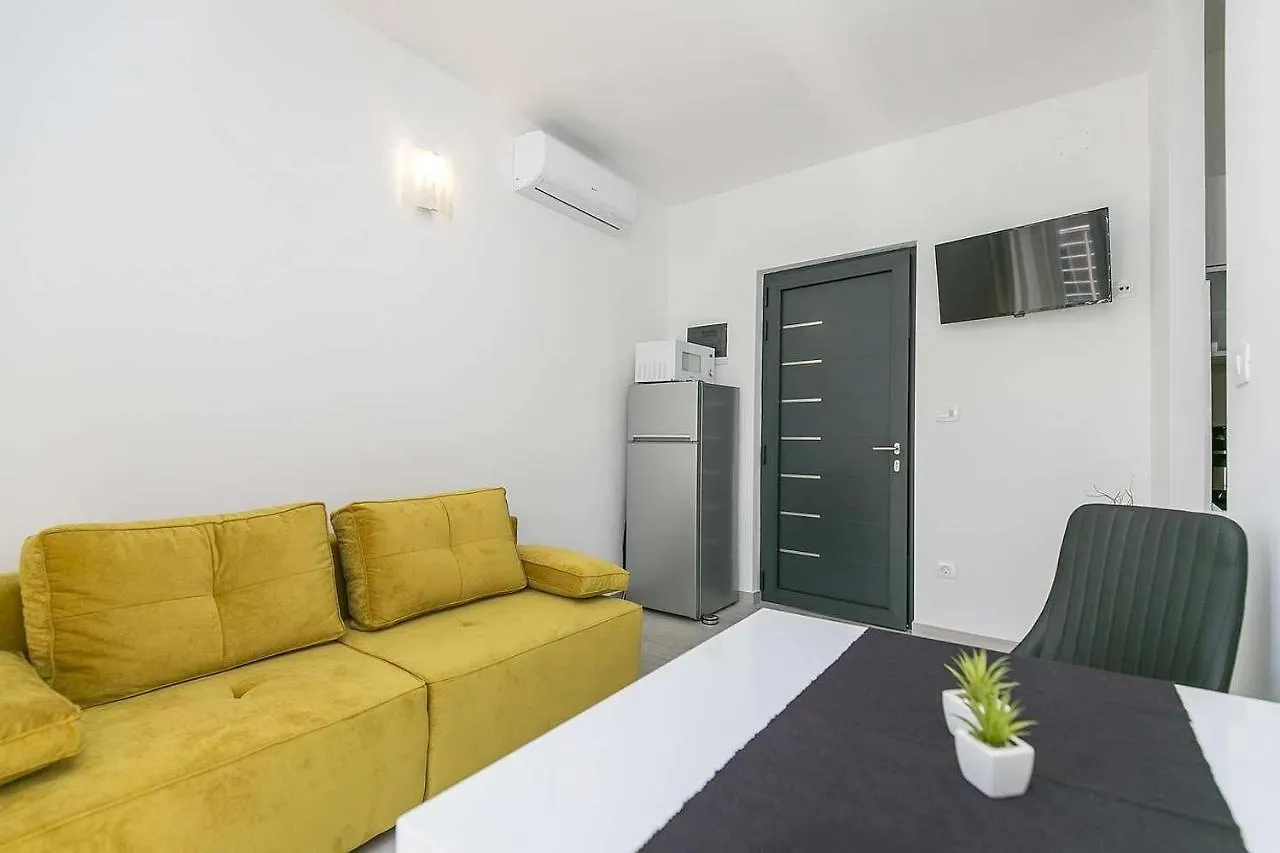 Apartment Apartmani Astrid Rabac