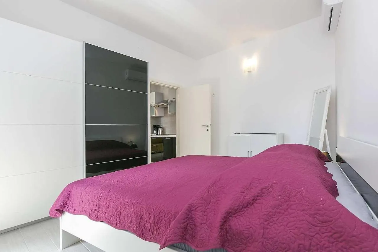 Apartmani Astrid Rabac