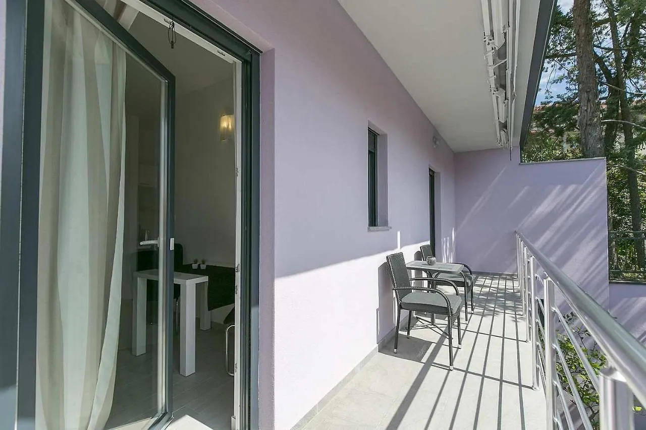 Apartment Apartmani Astrid Rabac